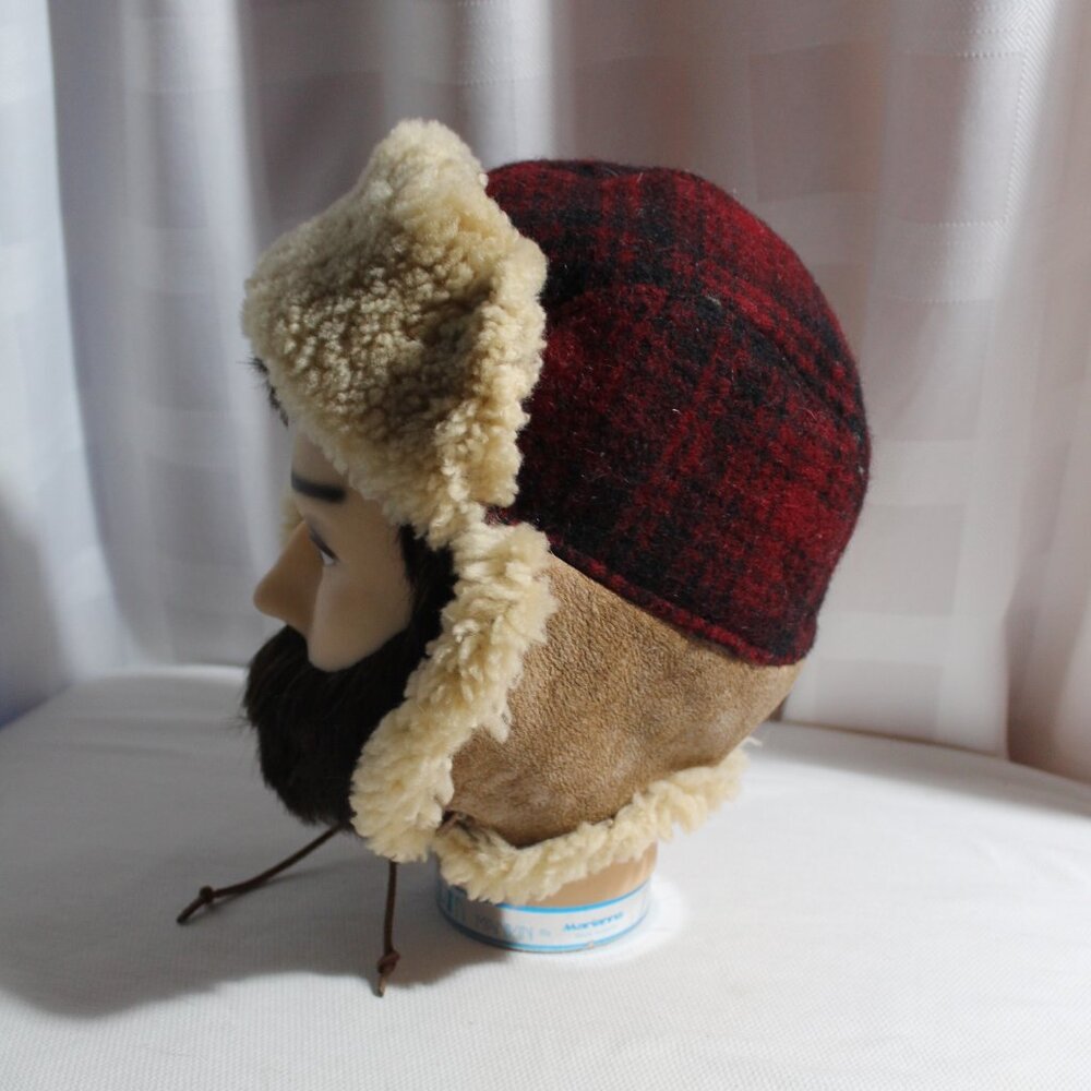 Vintage 90s Woolrich Trapper Hat with Genuine Sheepskin Lining & Ear Flaps, Med